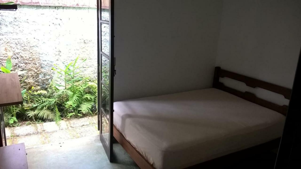 Casa, quarto inteiro e quarto compartilhado Juréia Exterior foto